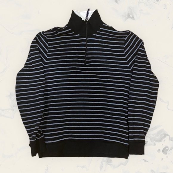 Lacoste sweater - Picture 1 of 3